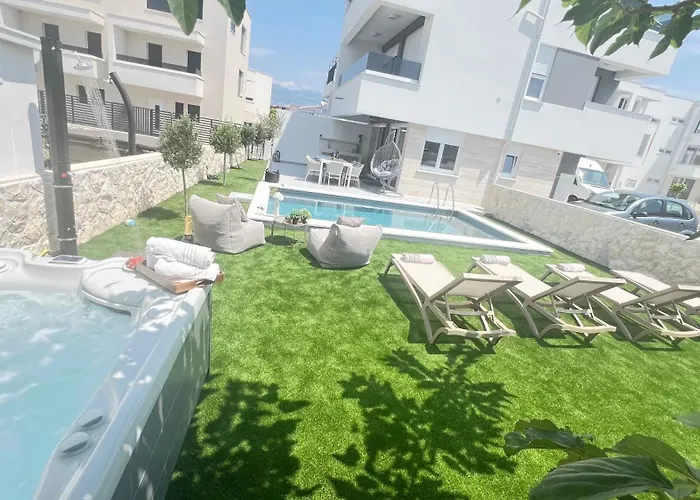 Luxury Apartment Black Pearl Beluga With Private Pool And Jacuzzi