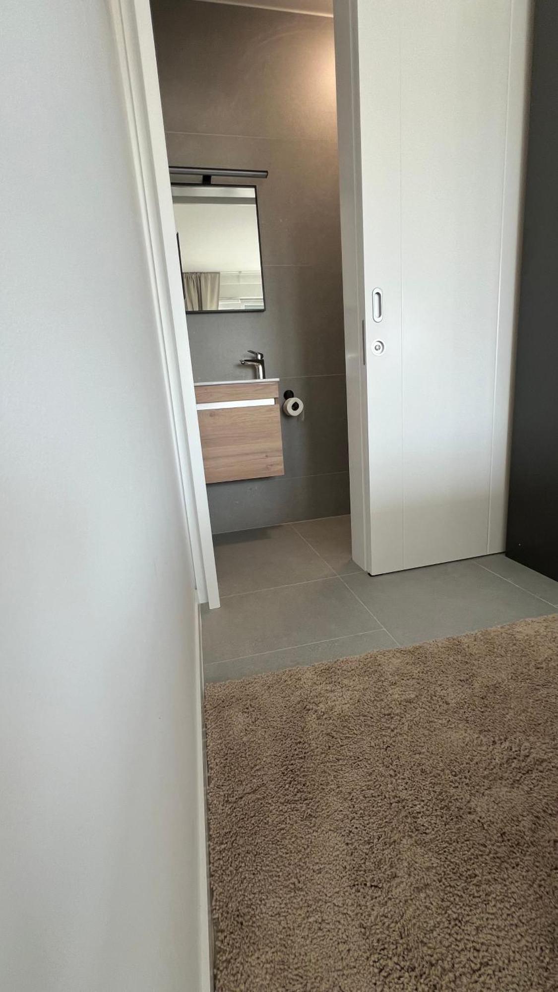Luxury Black Pearl Beluga With Private Pool And Jacuzzi Apartment