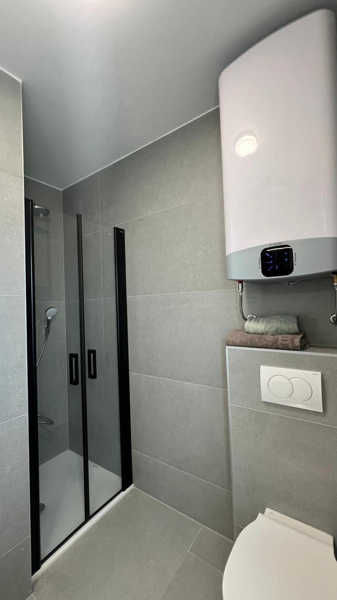 Apartment Luxury Black Pearl Beluga With Private Pool And Jacuzzi