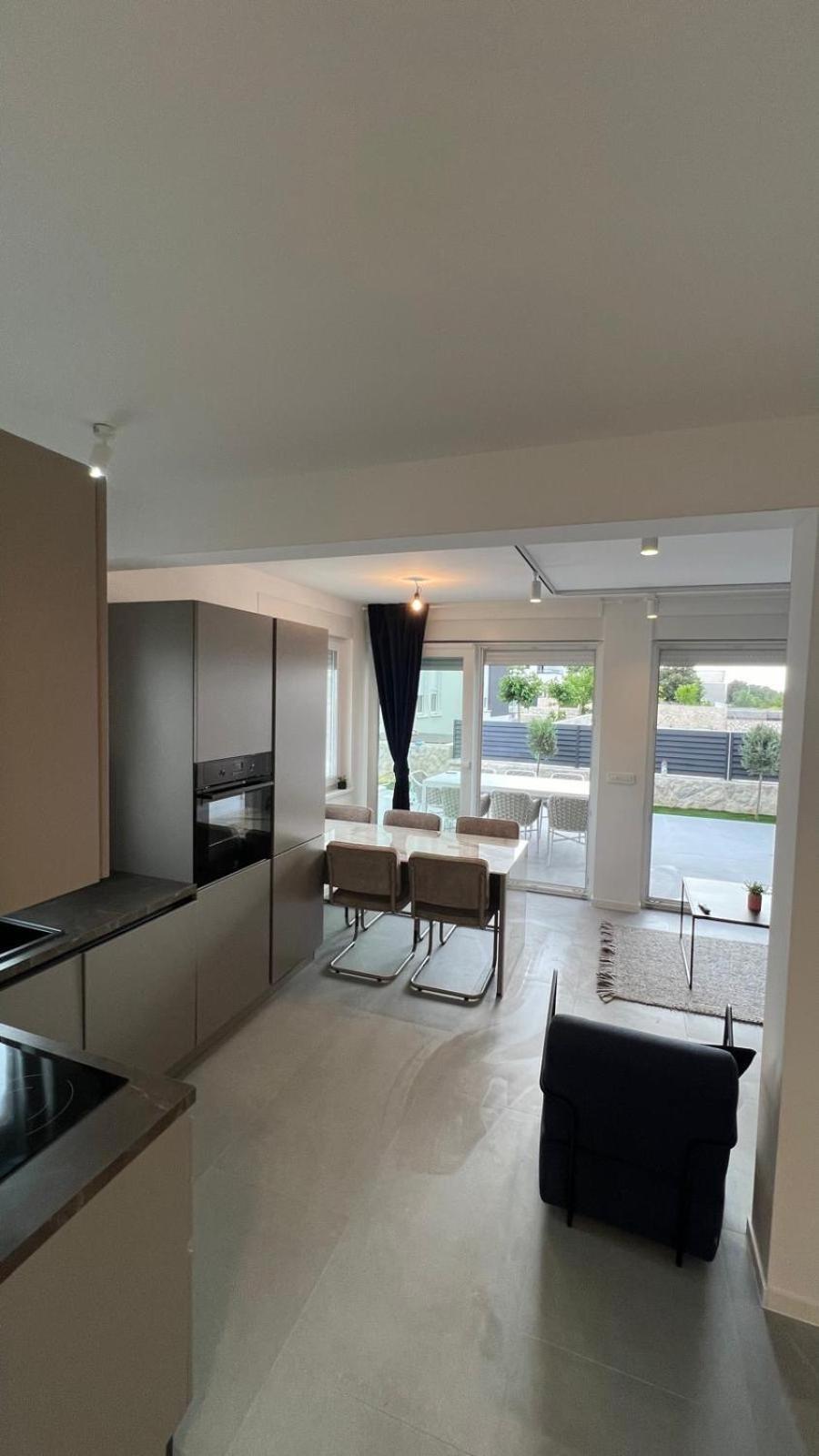 Apartment Luxury Black Pearl Beluga With Private Pool And Jacuzzi