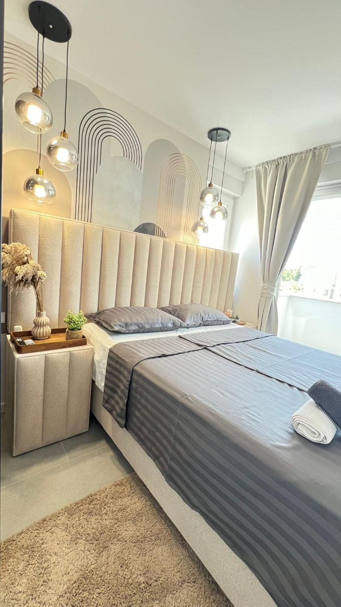 Luxury Black Pearl Beluga With Private Pool And Jacuzzi Apartment *